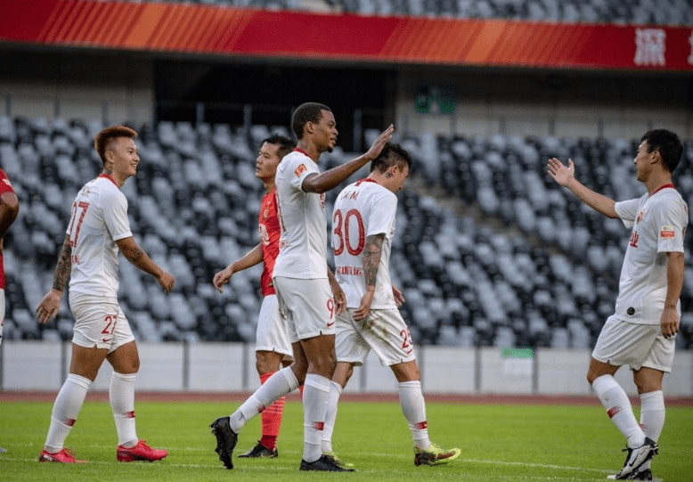 土耳其险胜罗马，戈麦斯状态火热