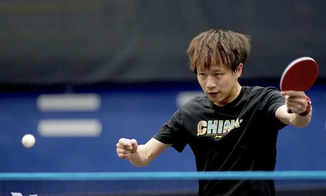 瑞典队轻取韩国队，梁靖崑刷新纪录