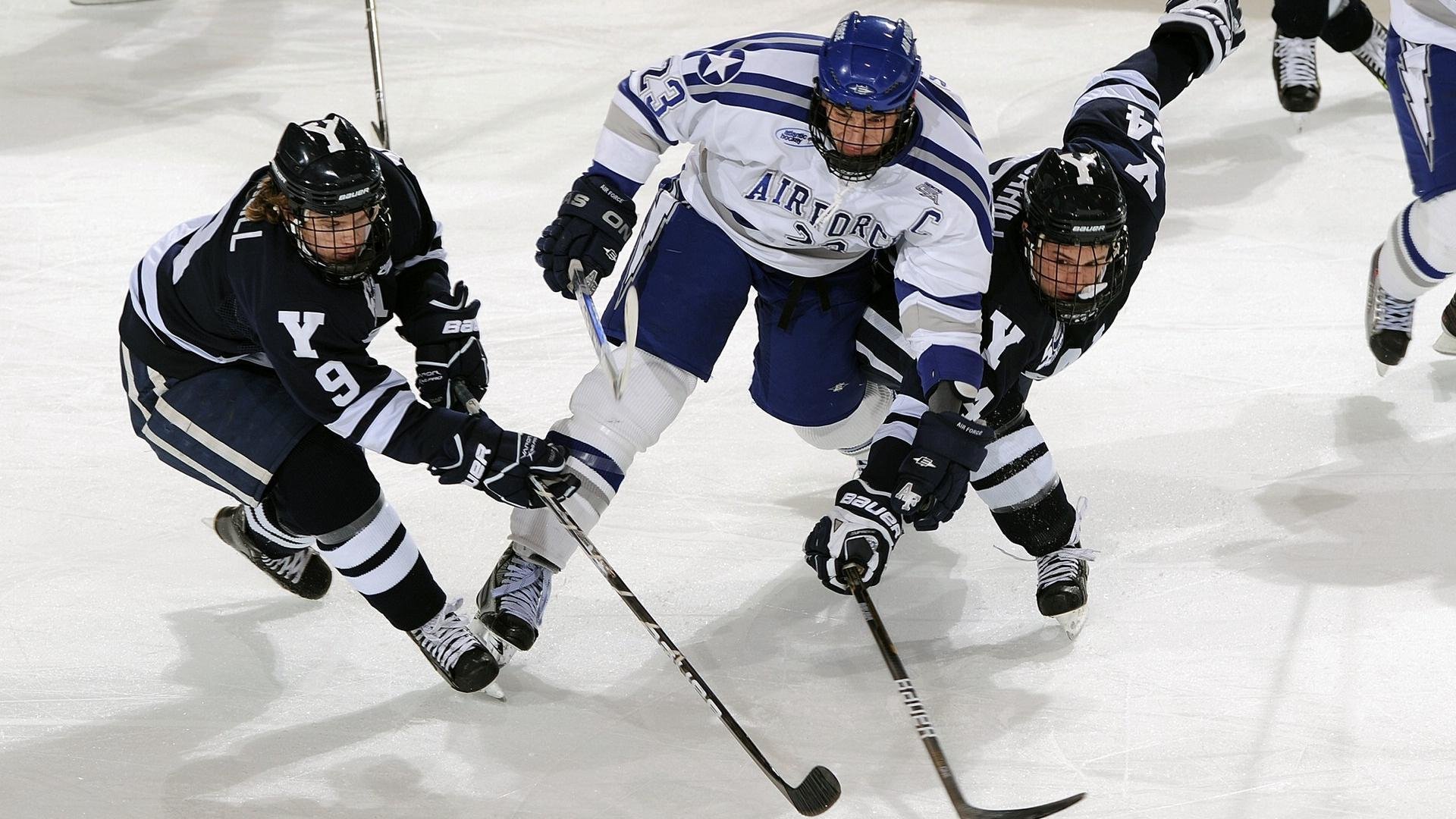 西决生死战焦点战，苏格兰火力压制安哥拉，篮球版帝国反击战上演
