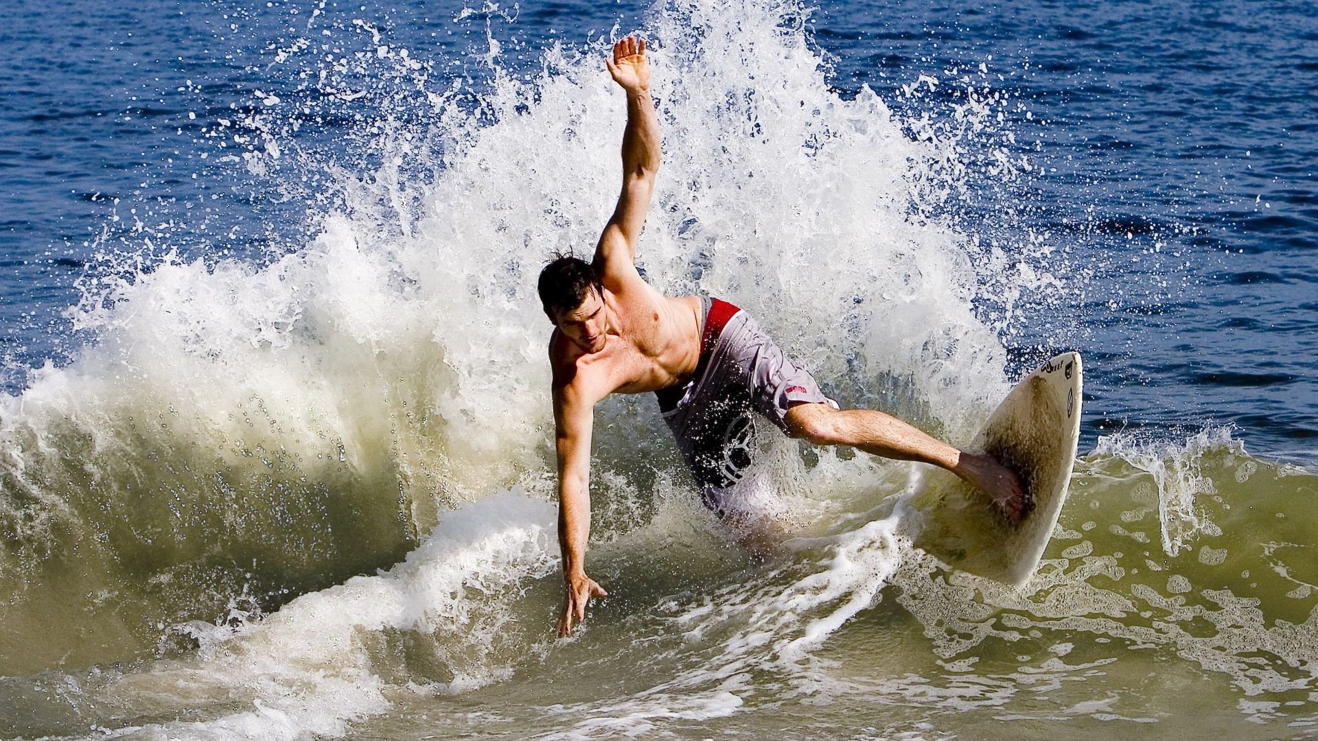 哈利伯顿赛后评分拉满！步行者强势晋级鹈鹕，背后是篮球哲学的胜利