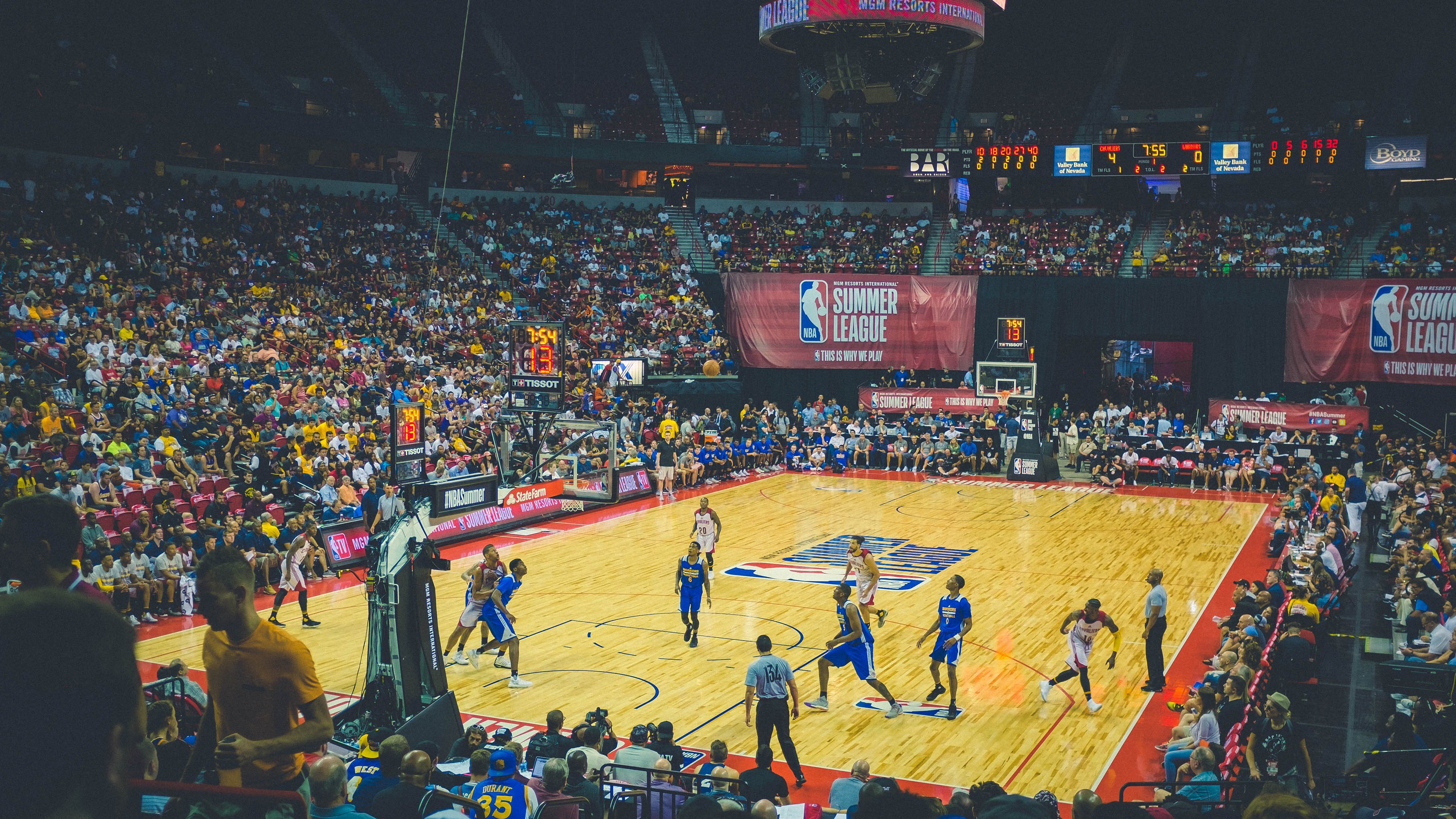 2026世界杯焦点战，森林狼稳稳拿下鹈鹕，一场跨越时空的战术预演